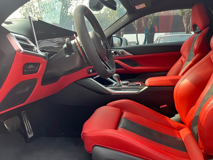 BMW M4 2024 2024款 M4双门轿跑车 雷霆版