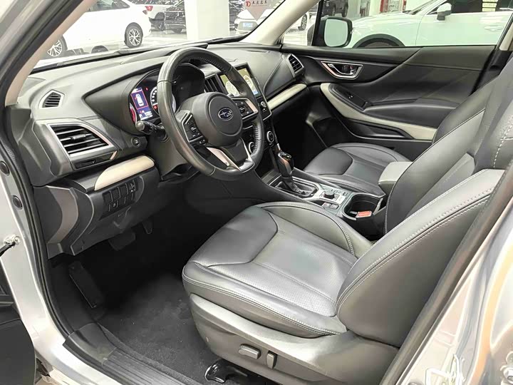 Фото 5 - Subaru Forester