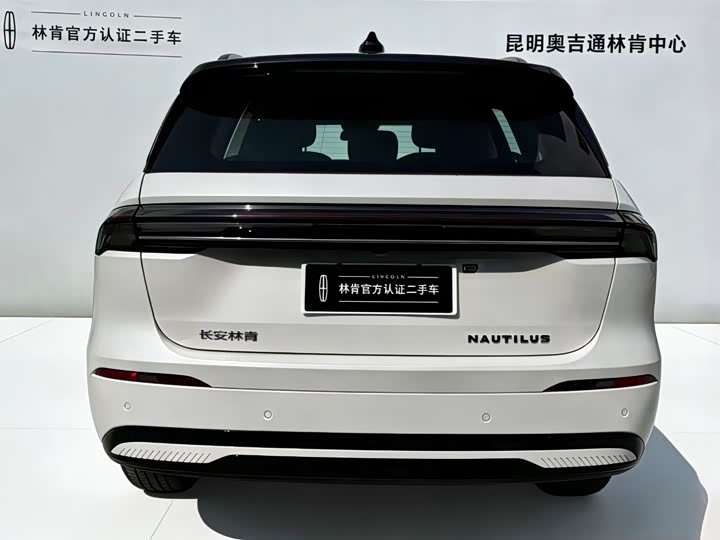 Lincoln Nautilus 2025 2025款 2.0T 四驱尊逸混动版