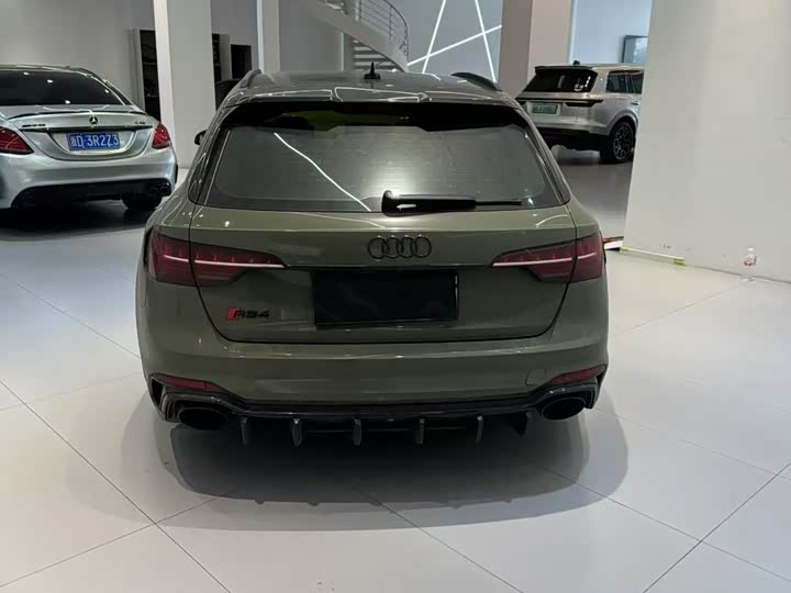 Audi RS 4 2022 2022款 RS4 Avant 黑曜版
