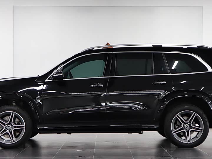 Mercedes-Benz GLS-Class 2023 2023款 改款二 GLS 450 4MATIC 时尚型
