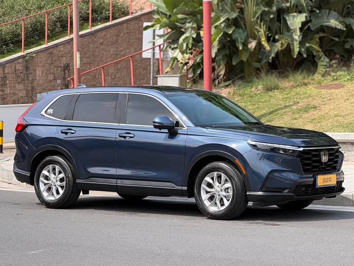 Фото 3 - Honda CR-V