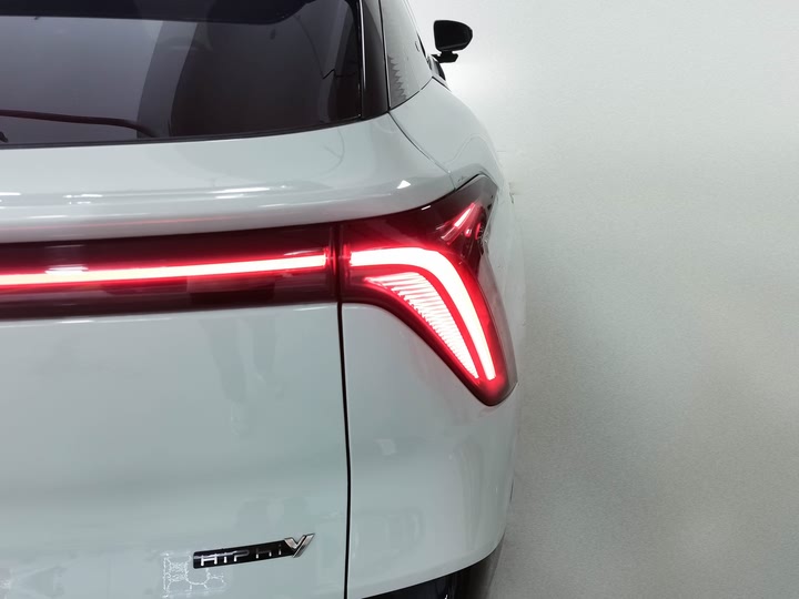 Фото 21 - HiPhi Y