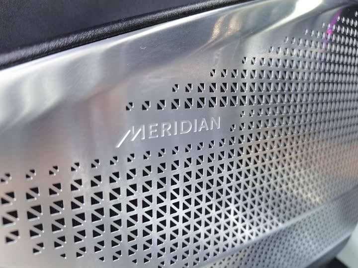 Фото 28 - HiPhi Y