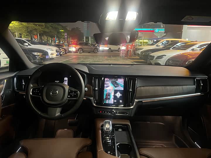 Zdjęcie 9 - Volvo S90