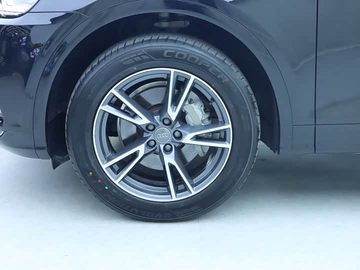 Audi Q5L 2020 2020款 45 TFSI 尊享时尚型