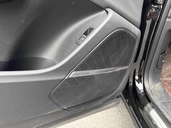 Audi Q8 2022 2022款 55 TFSI 豪华动感型