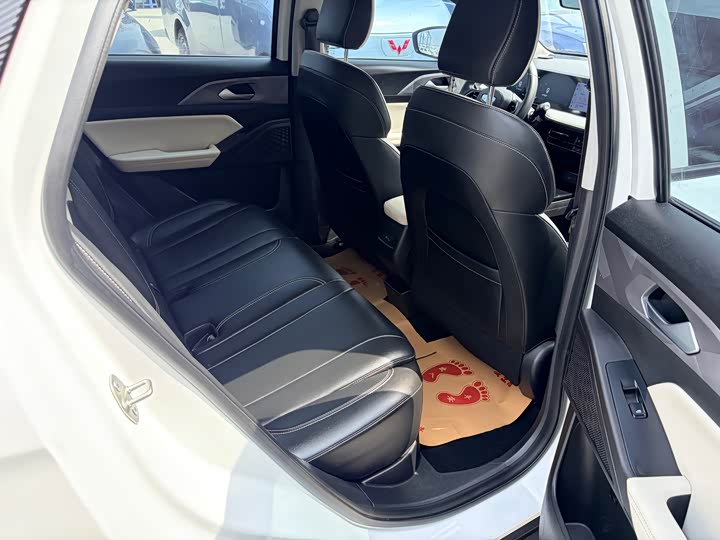 Photo 5 - Geely Geometry E Firefly