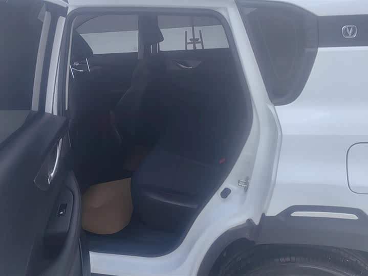 Changan CS35 Plus 2023 2023款 畅享版 1.4T DCT豪华型