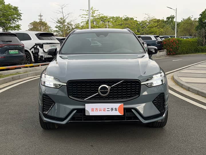 Фото 2 - Volvo XC60