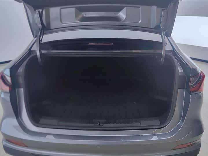 Roewe i5 2026 2026款 1.5L 手动舒享版