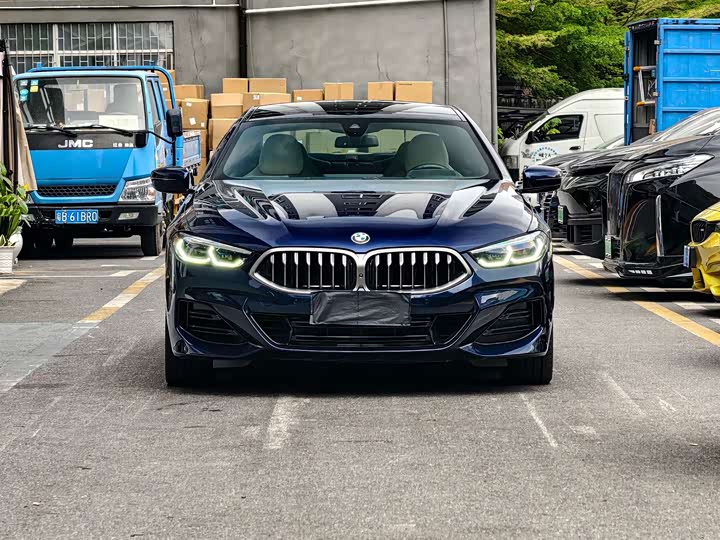 2022 BMW 8 Series
