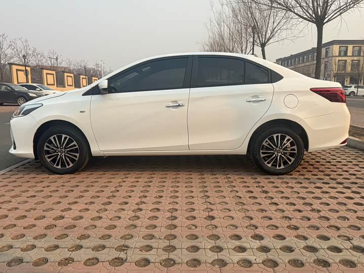 Toyota Vios 2022 2022款 1.5L 20周年纪念版