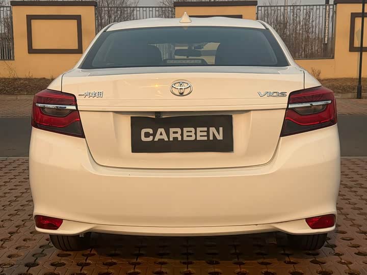 Toyota Vios 2022 2022款 1.5L 20周年纪念版