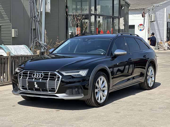 Audi A6 2022 2022款 allroad quattro 探索家 55 TFSI 尊享越野型
