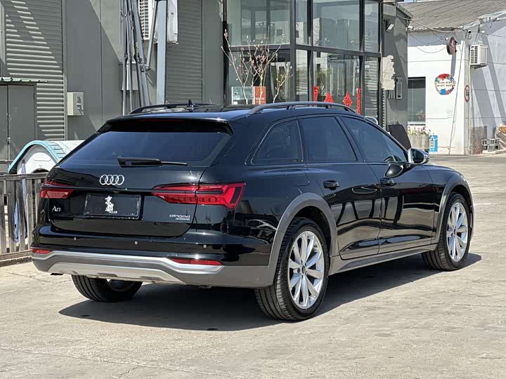 Audi A6 2022 2022款 allroad quattro 探索家 55 TFSI 尊享越野型