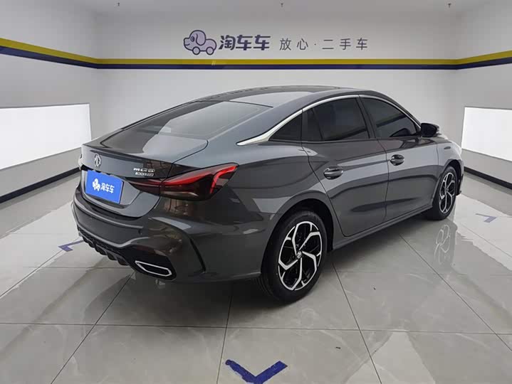 MG Motor 5 2025 2025款 300TGI 全球旗舰版