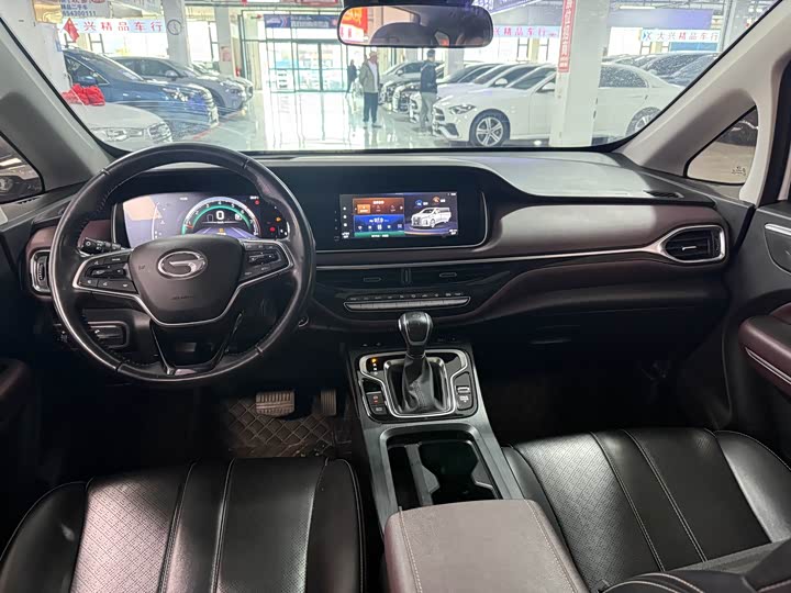 GAC Trumpchi M6 2021 2021款 PRO 270T DCT豪华版