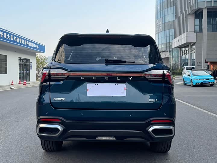 Фото 5 - Geely Okavango L