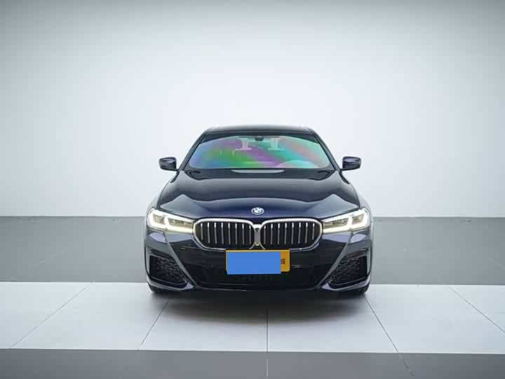 Фото 2 - BMW 5 Series
