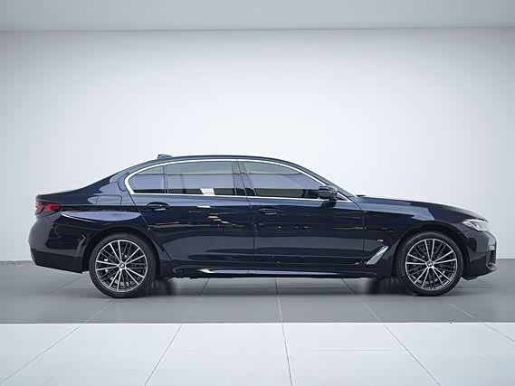 Фото 9 - BMW 5 Series