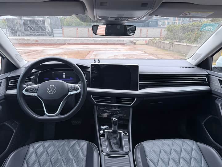 Фото 5 - Volkswagen Sagitar L