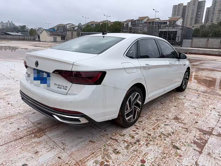 Фото 7 - Volkswagen Sagitar L