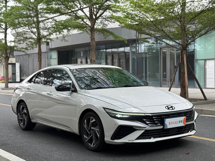 Фото 3 - Hyundai Elantra N line