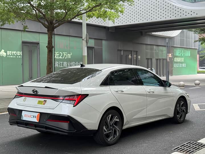Фото 4 - Hyundai Elantra N line