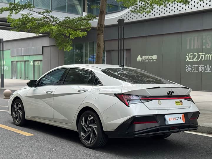 Фото 5 - Hyundai Elantra N line