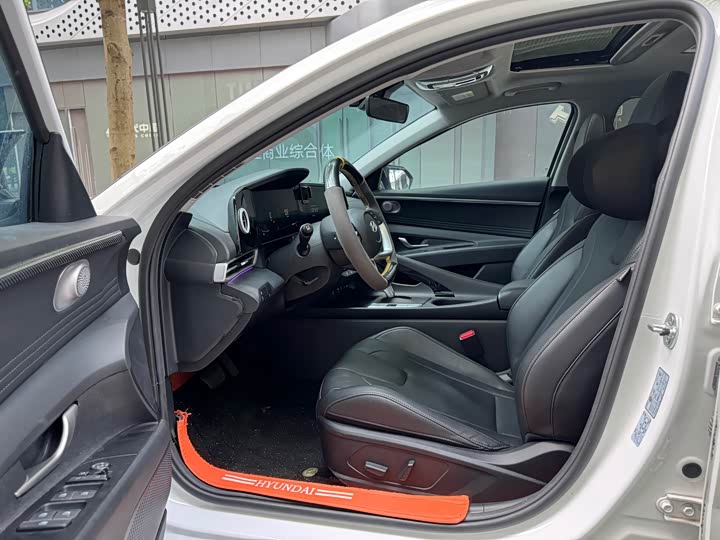 Фото 8 - Hyundai Elantra N line