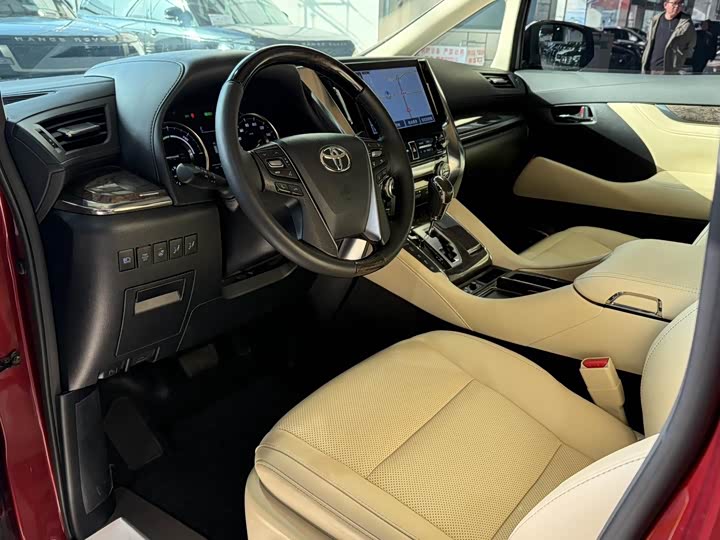 Toyota Alphard 2021 2021款 双擎 2.5L 尊贵版