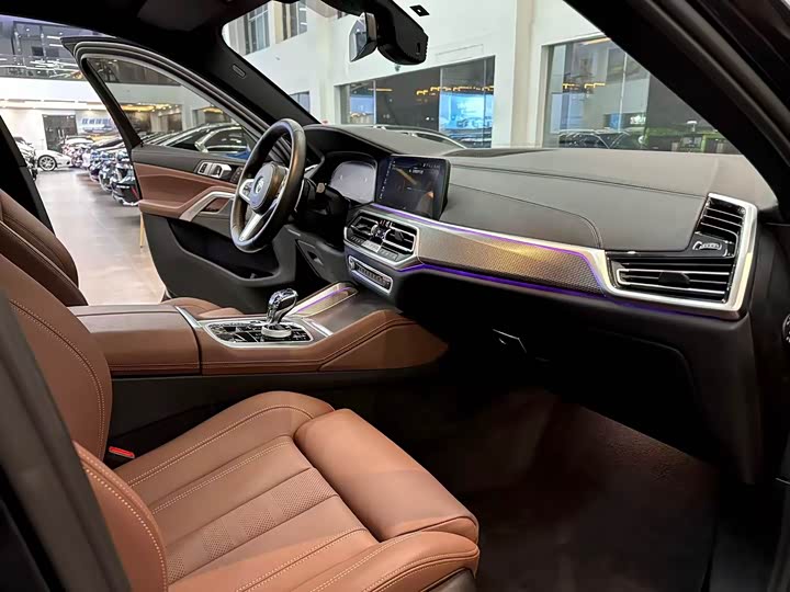 Фото 9 - BMW X6