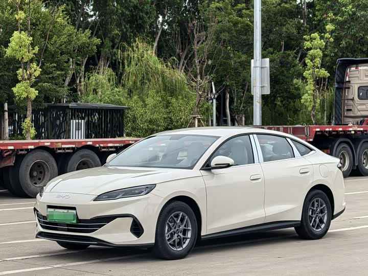Фото 1 - BYD Seal 06 Hybrid/EV