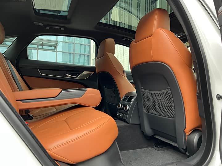 Zdjęcie 8 - Jaguar XF L