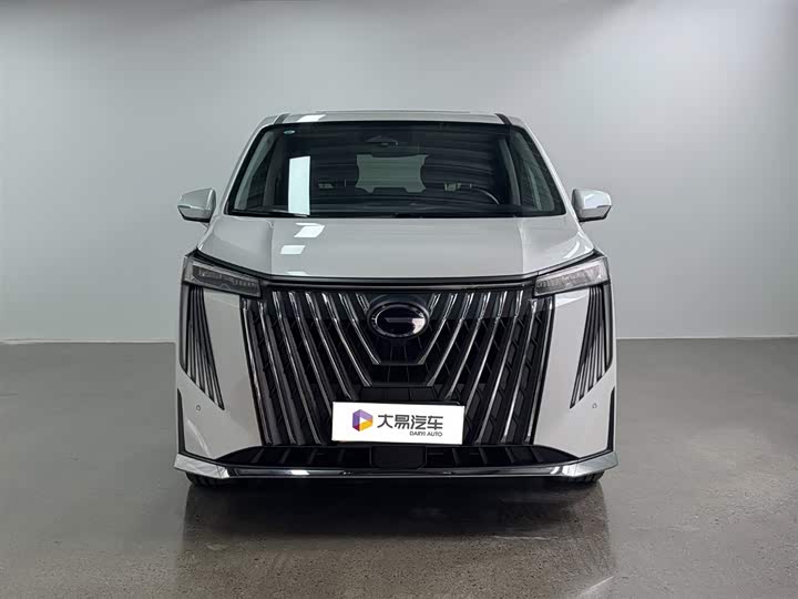 Zdjęcie 2 - GAC Trumpchi M8