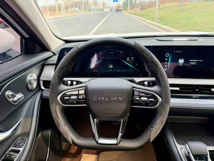 Zdjęcie 8 - Chery Arrizo 8