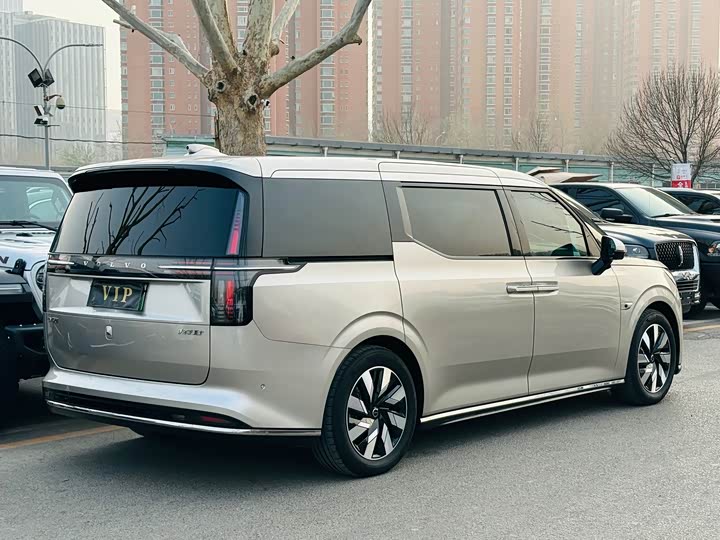 Volvo EM90 2025 2025款 Ultra 六座