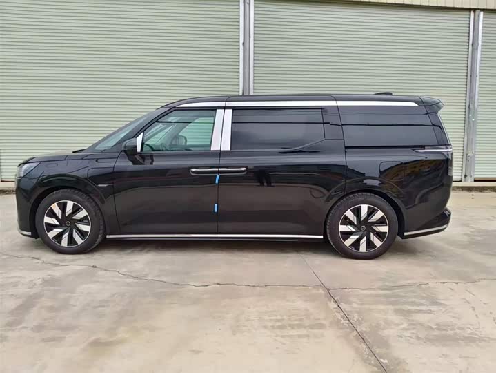 Volvo EM90 2025 2025款 Ultra 六座