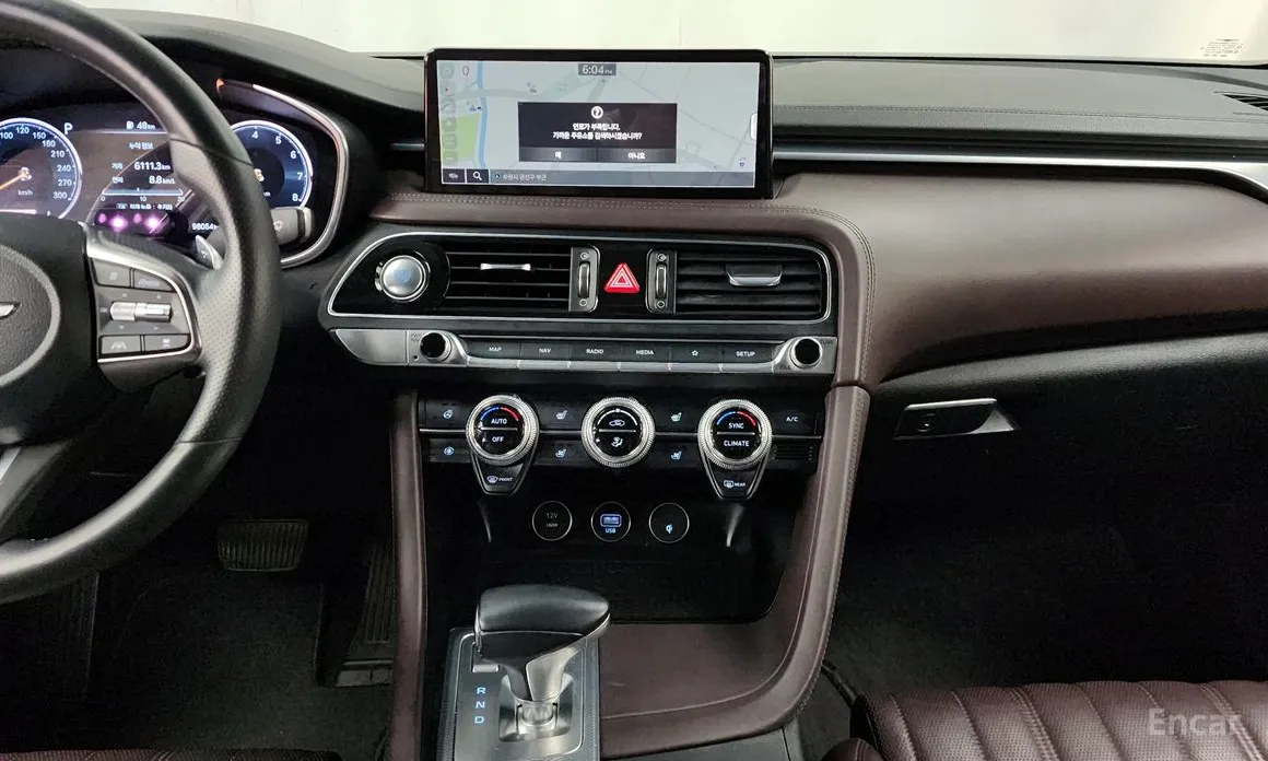 Photo 14 - Genesis G70