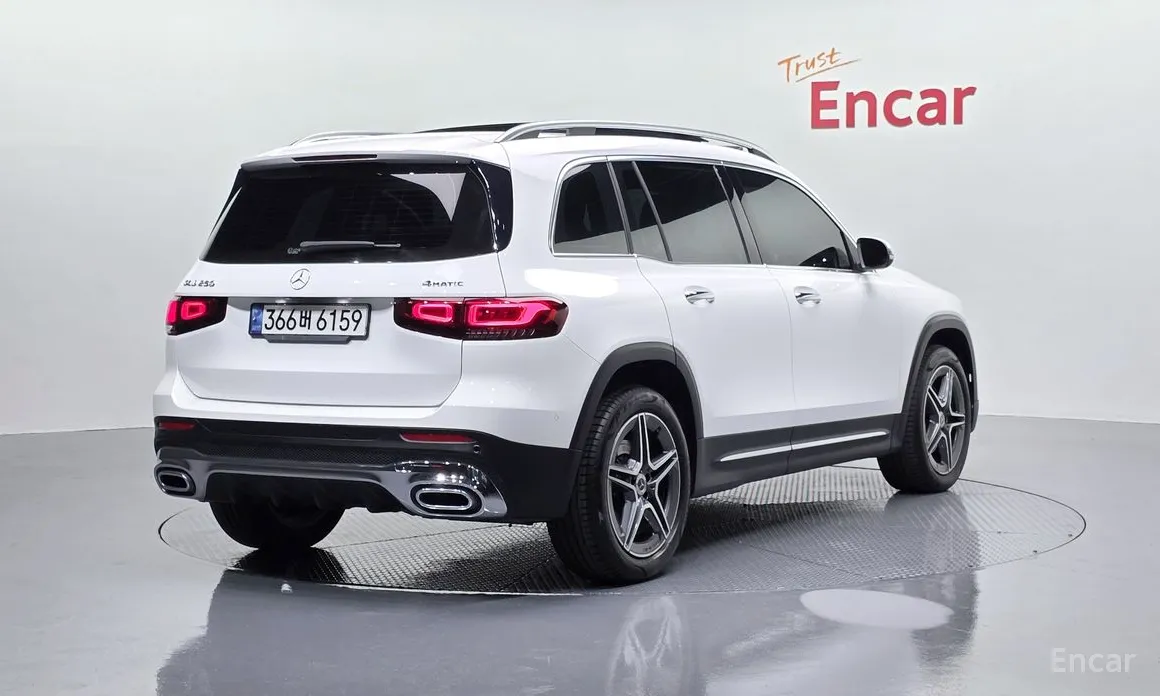 Mercedes-Benz GLB-Class 2020 GLB250 4MATIC