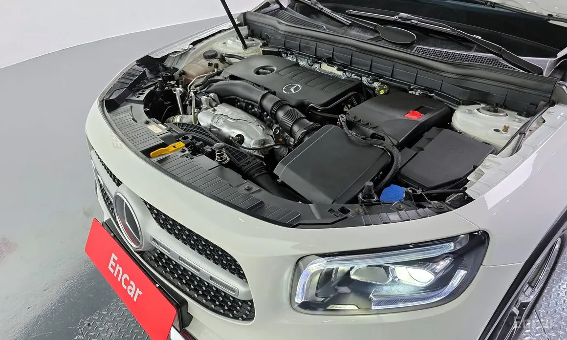 Mercedes-Benz GLB-Class 2020 GLB250 4MATIC
