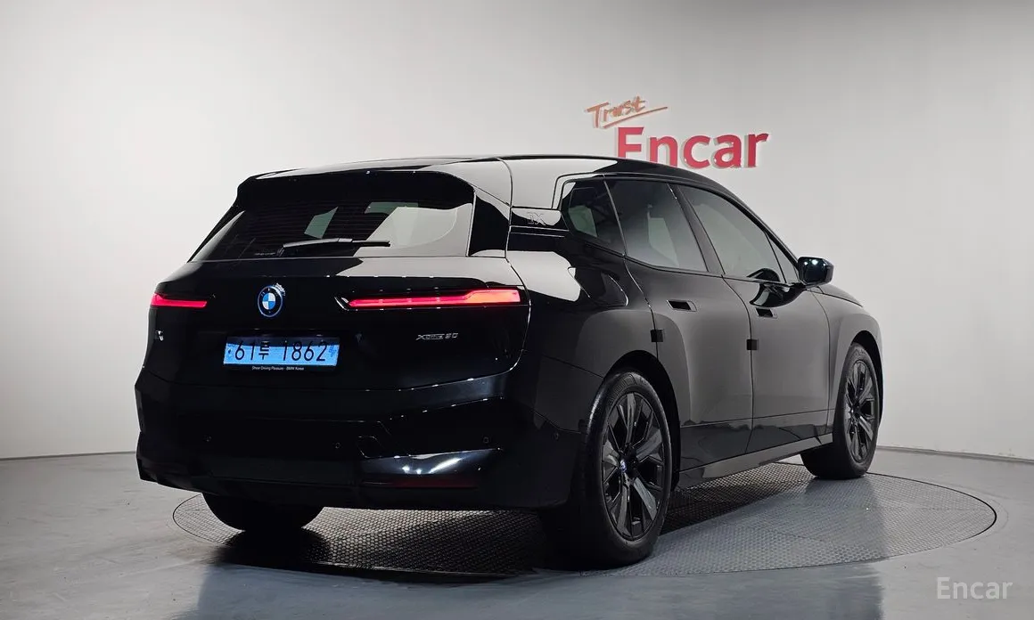 BMW iX 2021 xDrive50 Sports Plus