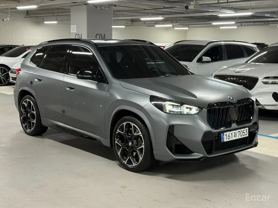 2023 BMW X1