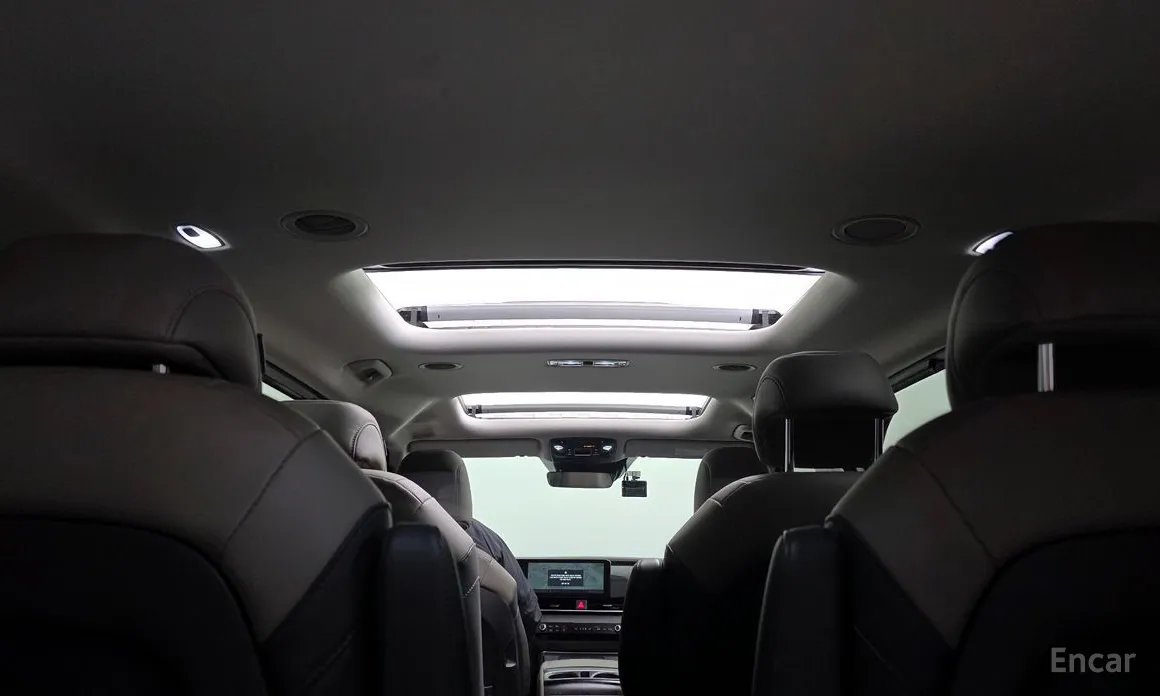 Фото 20 - Kia Carnival