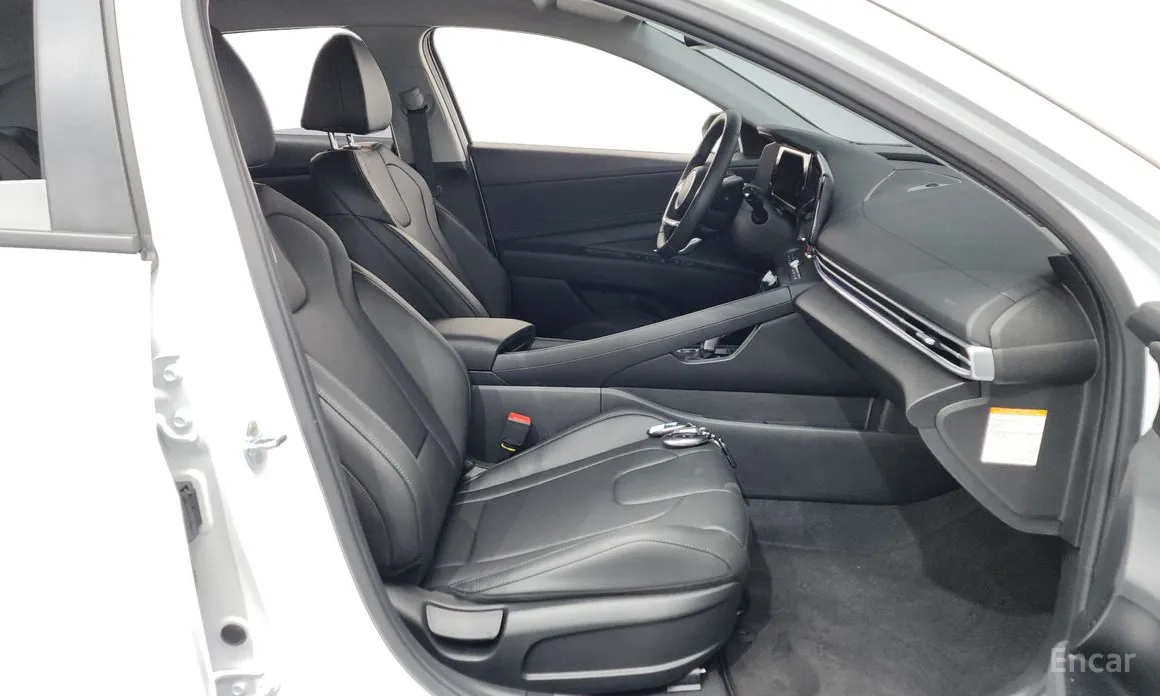 Hyundai Avante 2023 Modern