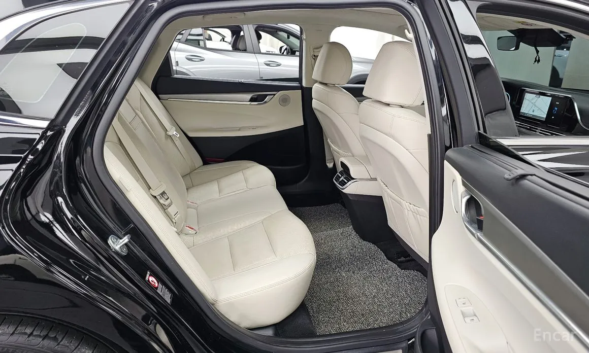 Zdjęcie 12 - Hyundai Grandeur