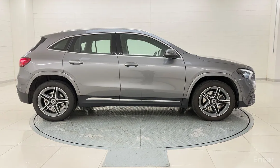 Фото 6 - Mercedes-Benz GLA-Class
