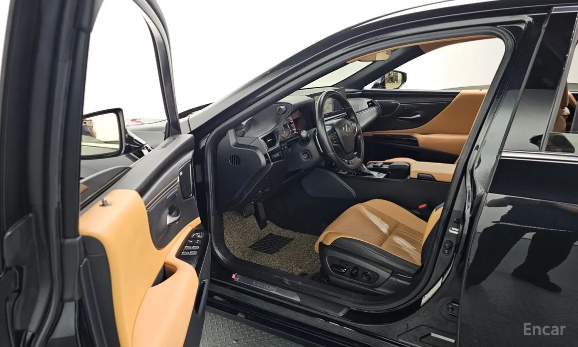Lexus ES 2018 Executive