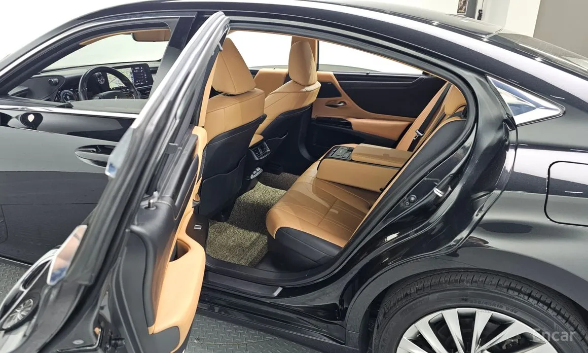 Lexus ES 2018 Executive